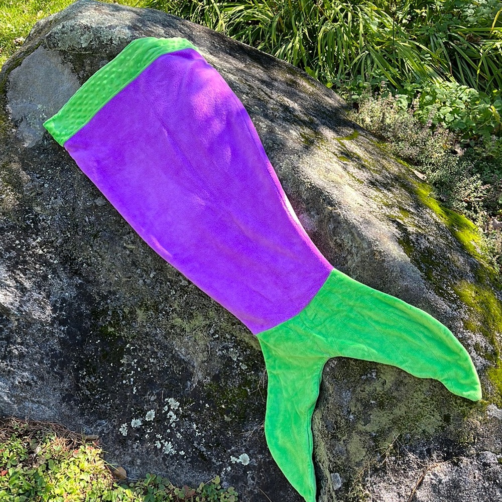 Blankie Tails Mermaid Tail Blanket